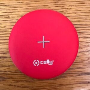 Celly Wireless Phone Charger. microUSB charged